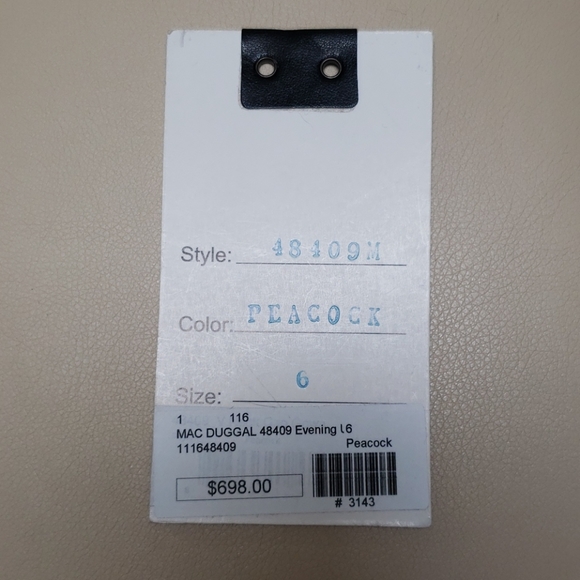 Mac Duggal Prom/Pageant Dress - Picture 5 of 6